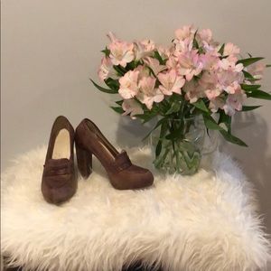 Boutique 9 Women's Night Loafer, Brown, Size 7